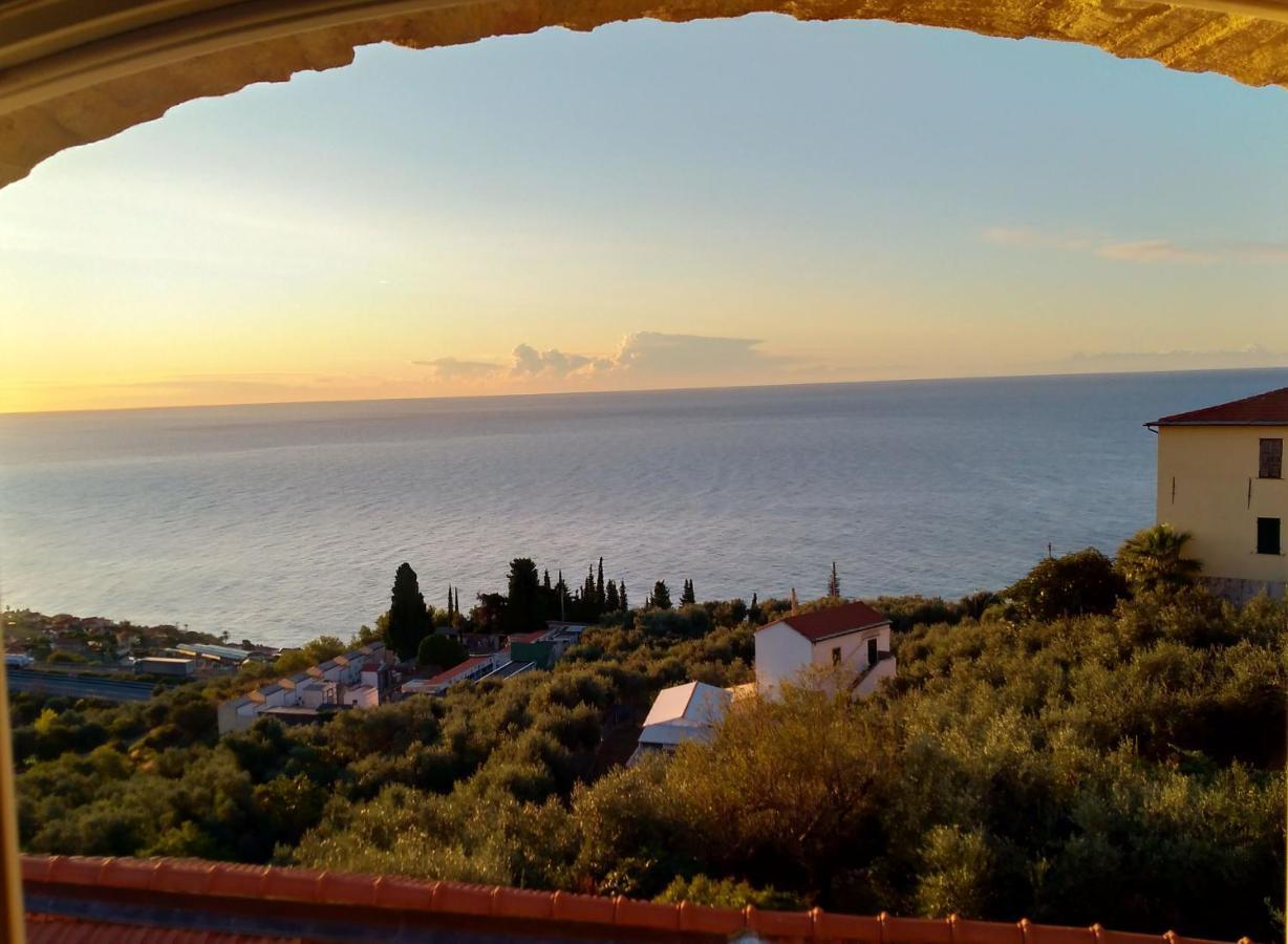 Albachiara Home - Vista Mare Cipressa Exterior photo